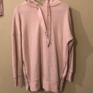 Cute long sweatshirt!